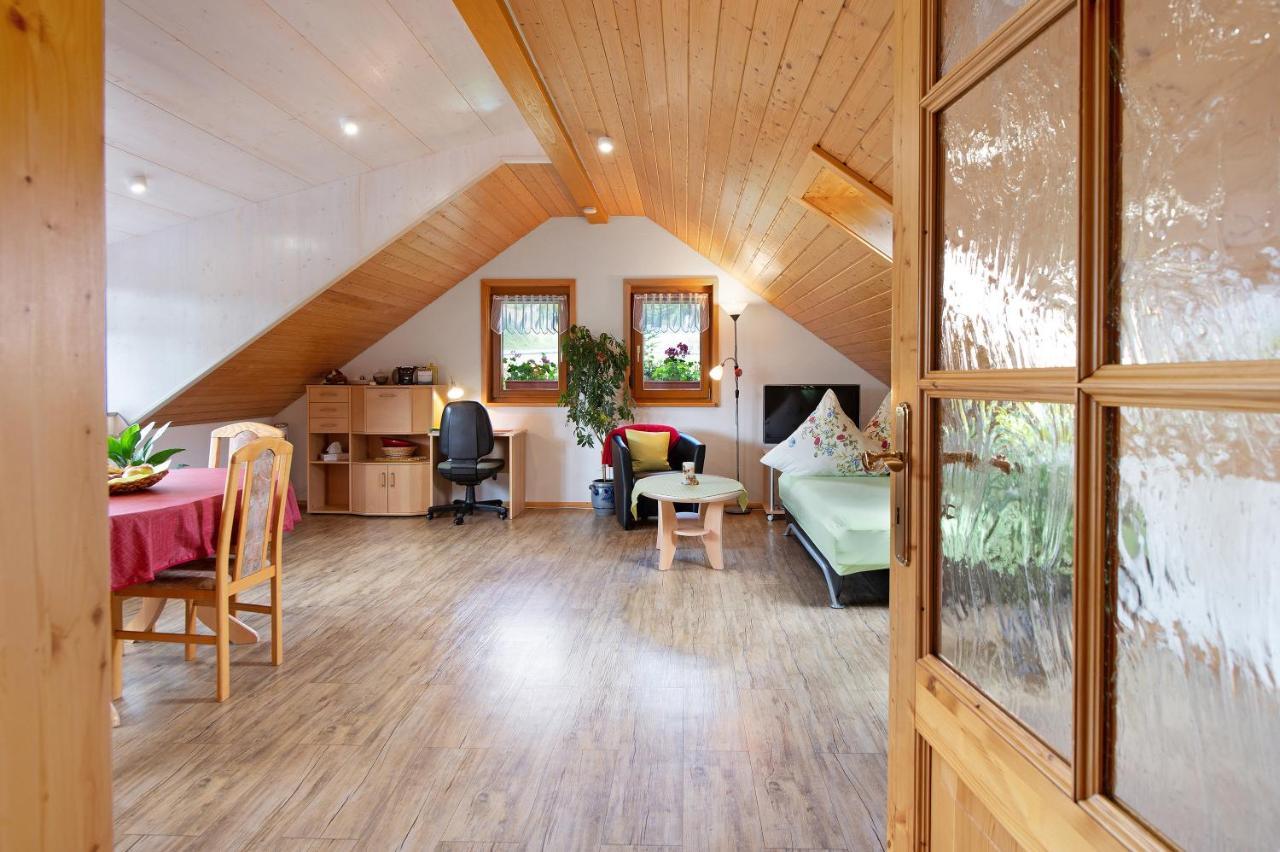 Ferienwohnung Blasi Mit Alpensicht Ibach Luaran gambar