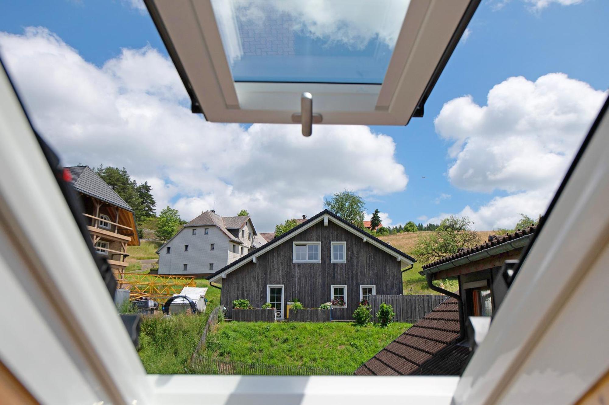 Ferienwohnung Blasi Mit Alpensicht Ibach Luaran gambar